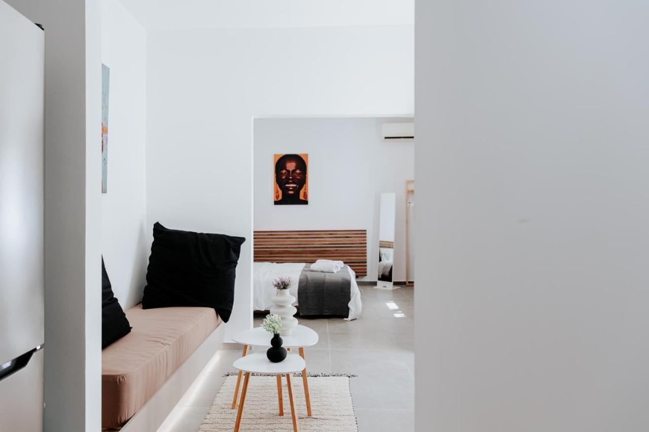 Athena City Apartment Apartment
